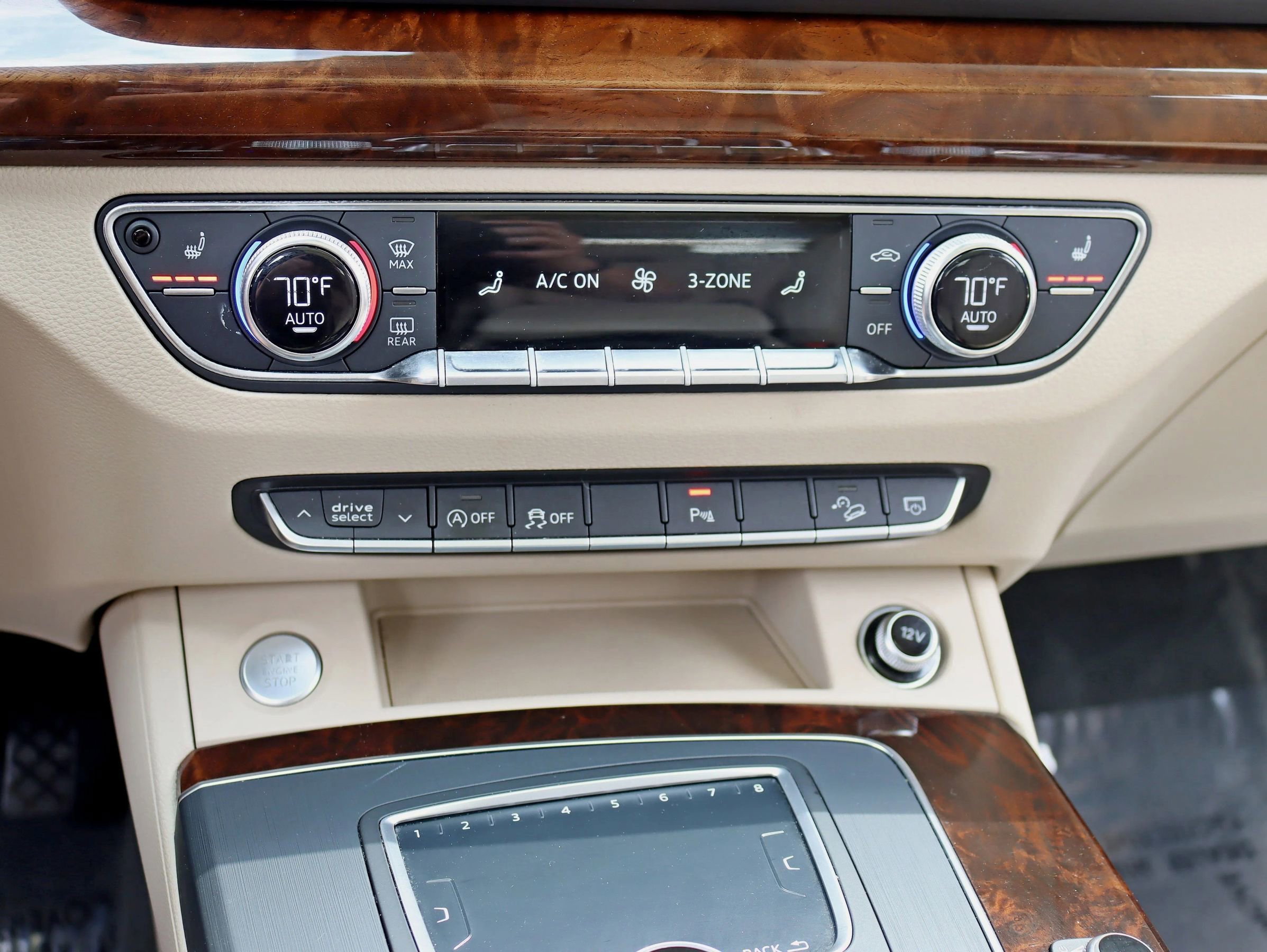 Used 2018 Audi Q5 2.0T Premium Plus w/ Premium Plus Package AWD/4WD image 27