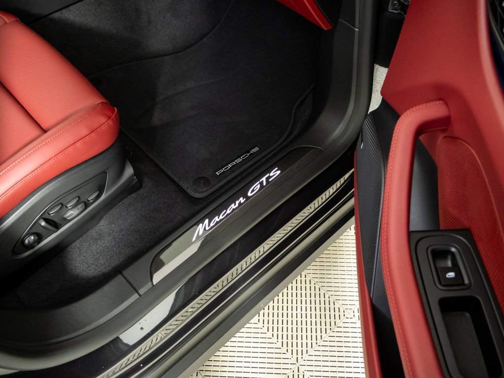 New 2026 Porsche Macan GTS Electric AWD/4WD image 26