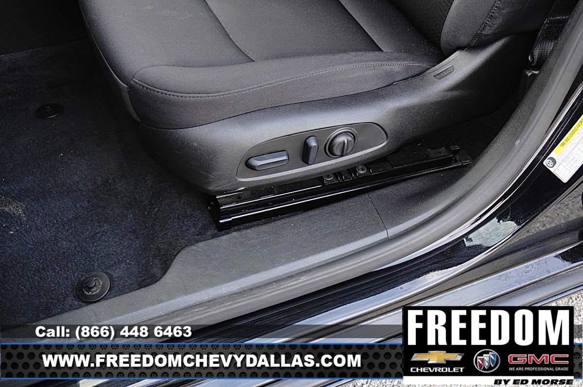 Certified 2025 Chevrolet Malibu LT FWD image 28