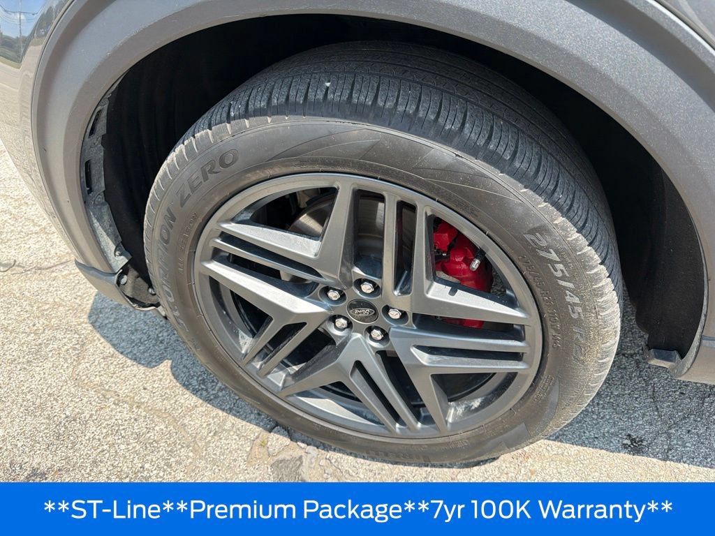 Used 2025 Ford Explorer ST-Line w/ Premium Package AWD/4WD image 36