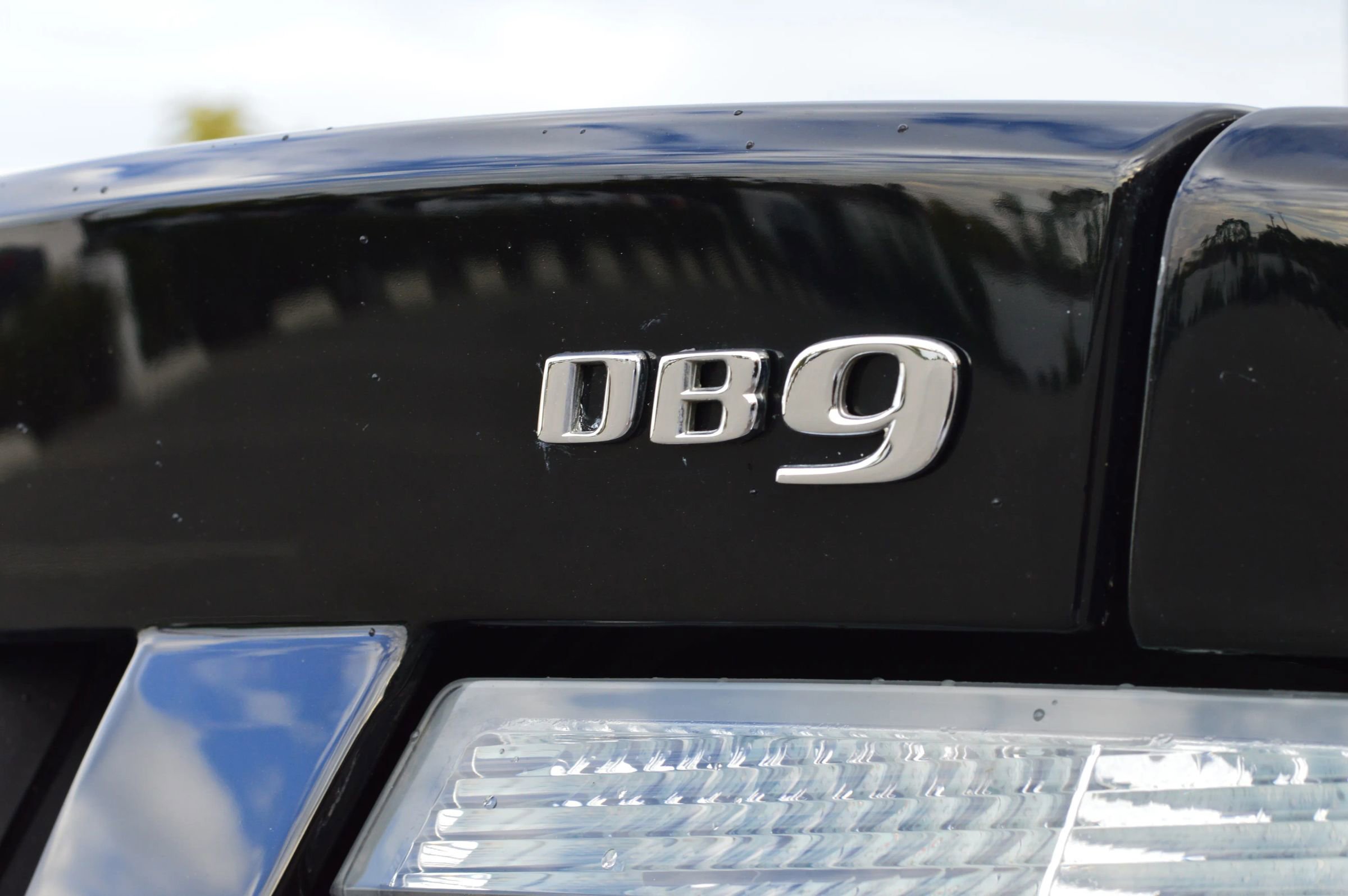 Used 2005 Aston Martin DB9 Volante image 18