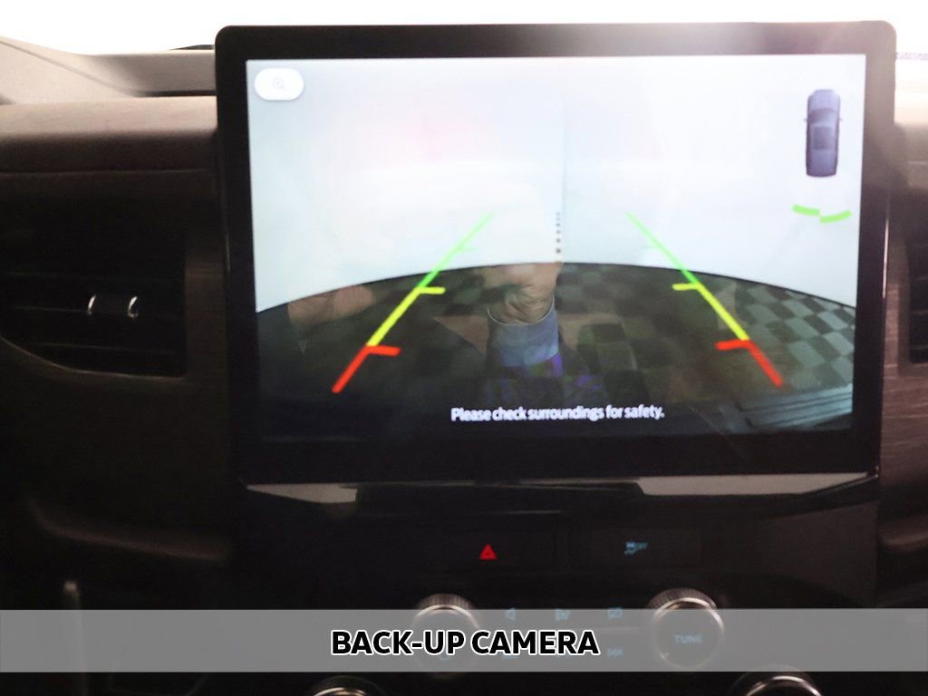 Used 2022 Ford Expedition Limited image 8