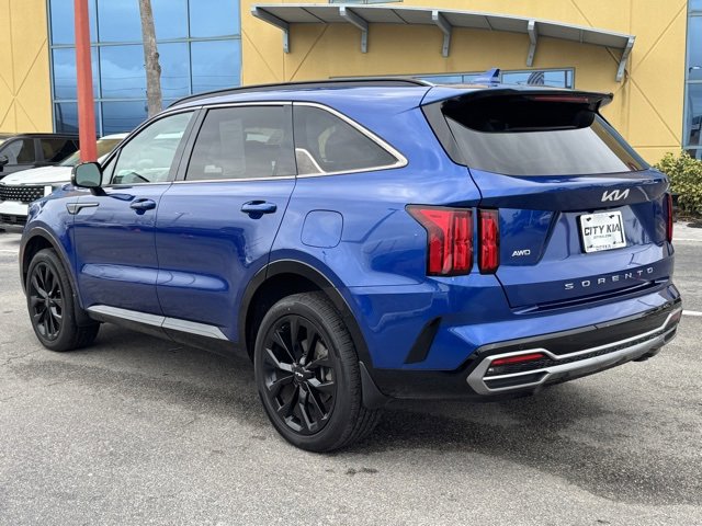 Certified 2022 Kia Sorento SX image 3