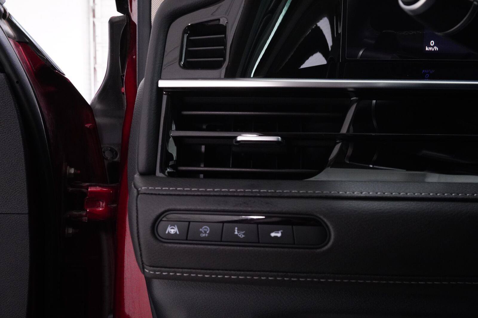 Used 2025 INFINITI QX80 Luxe AWD/4WD image 14