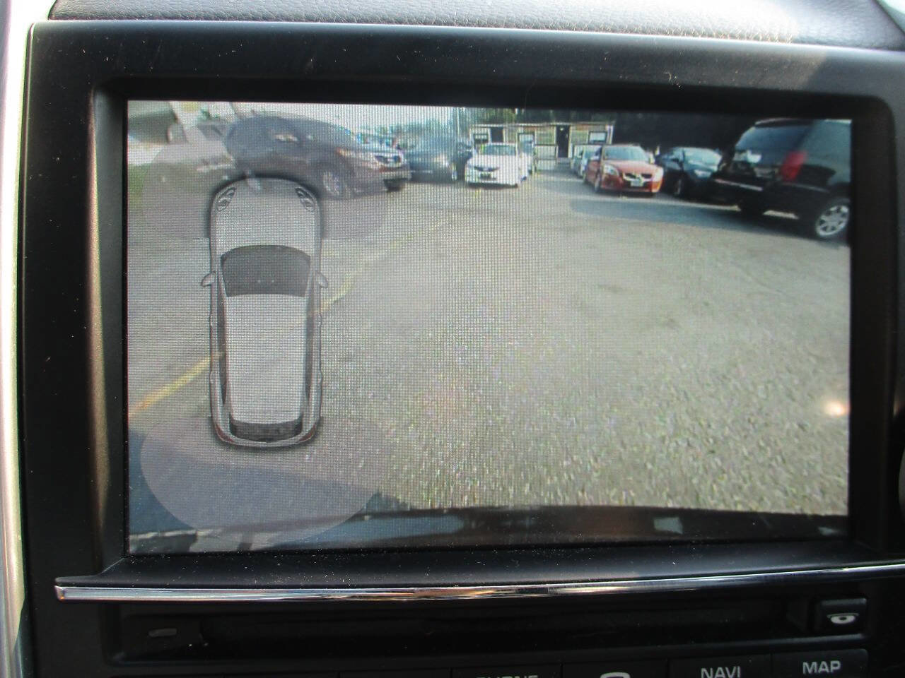 Used 2016 Porsche Cayenne S image 9