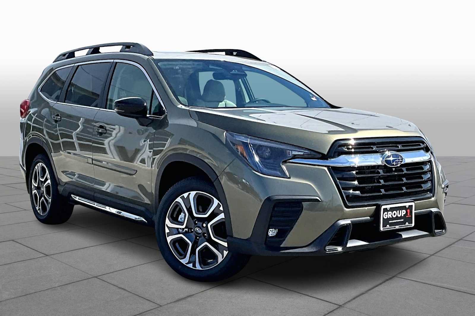 New 2026 Subaru Ascent Limited AWD/4WD image 2