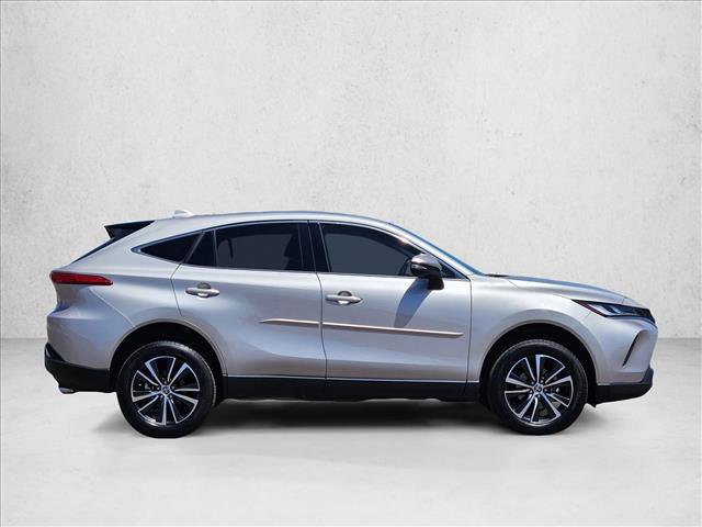 Used 2023 Toyota Venza LE AWD/4WD video 4