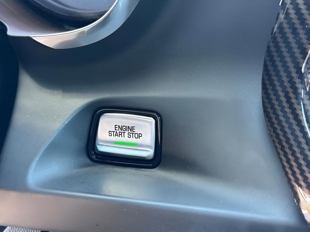 Used 2020 Chevrolet Camaro ZL1 RWD image 27