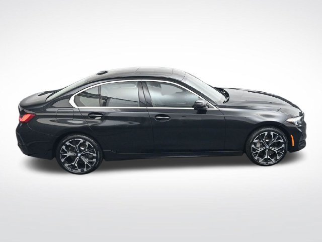 New 2026 BMW 330i xDrive Sedan w/ Convenience Package AWD/4WD image 28
