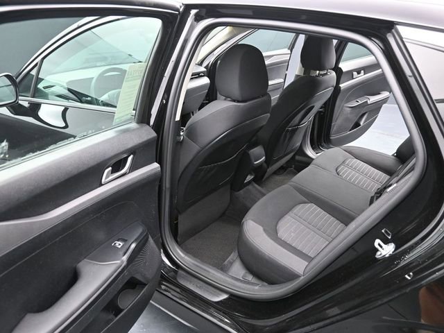 Used 2025 Kia K5 LXS image 24