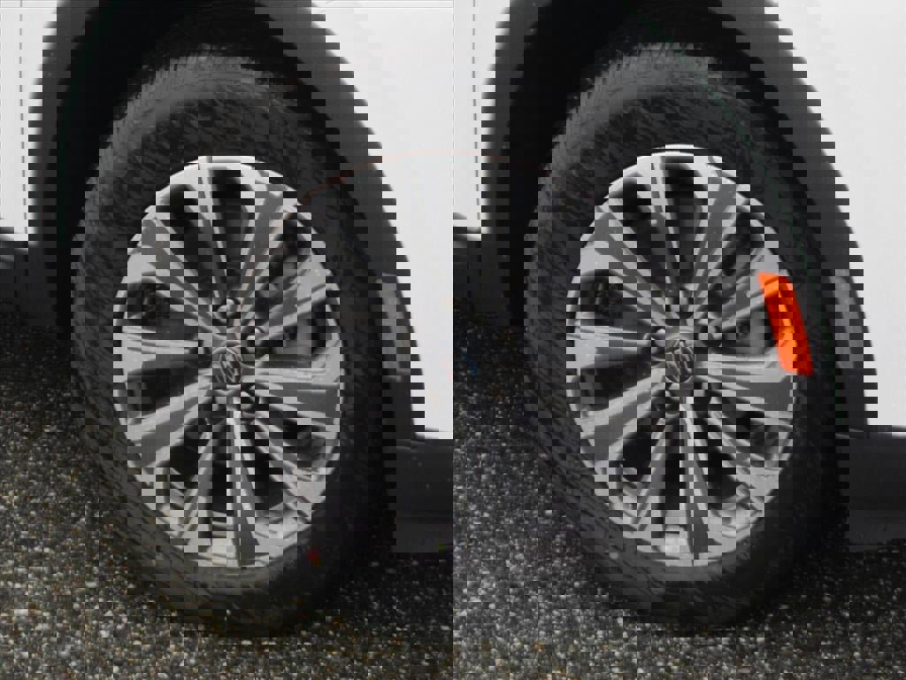 New 2026 Buick Envision Preferred image 7