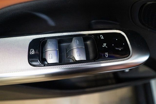 New 2026 Mercedes-Benz GLC 300 4MATIC image 18