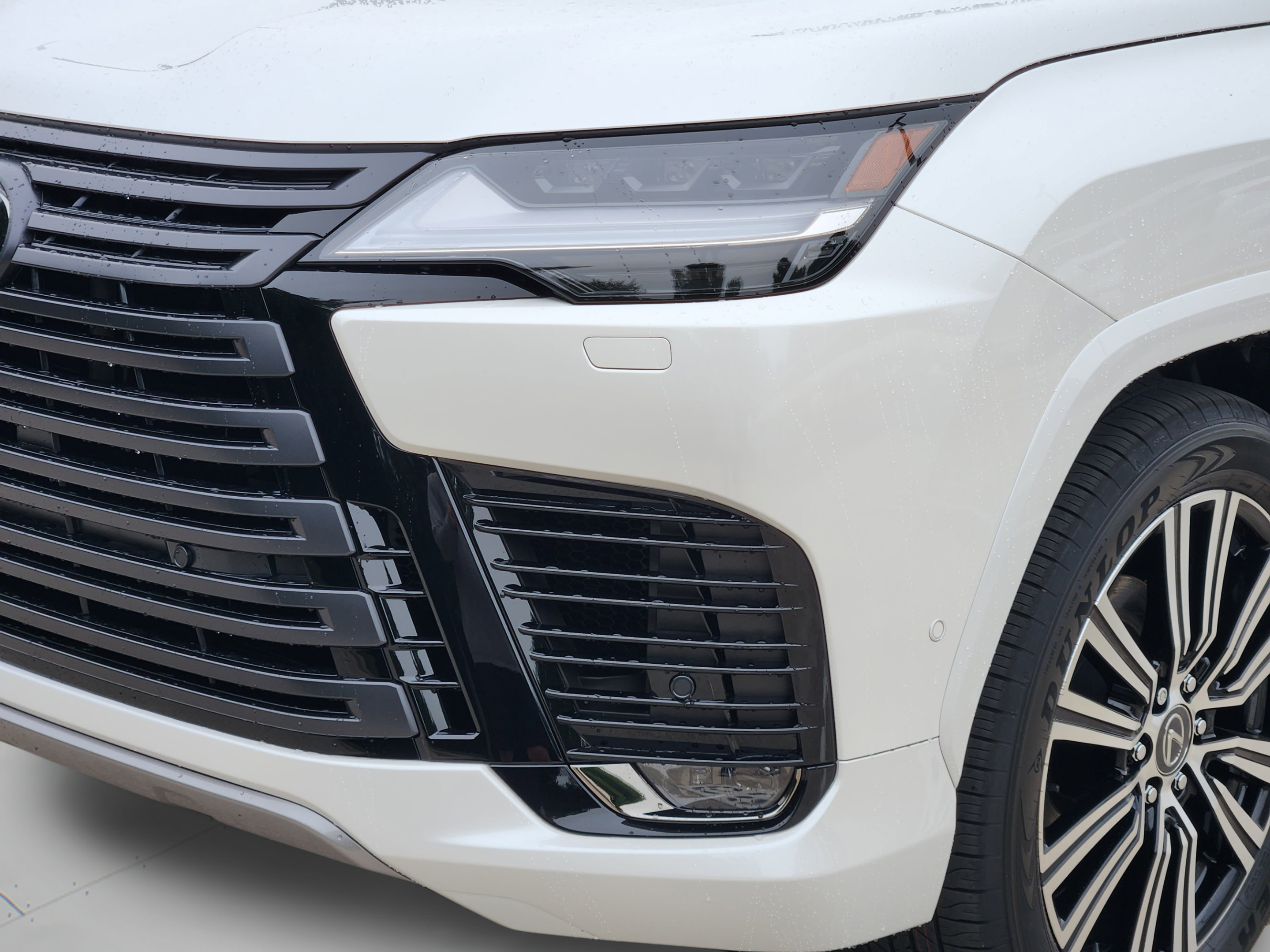 New 2026 Lexus LX 700h Luxury AWD/4WD image 25