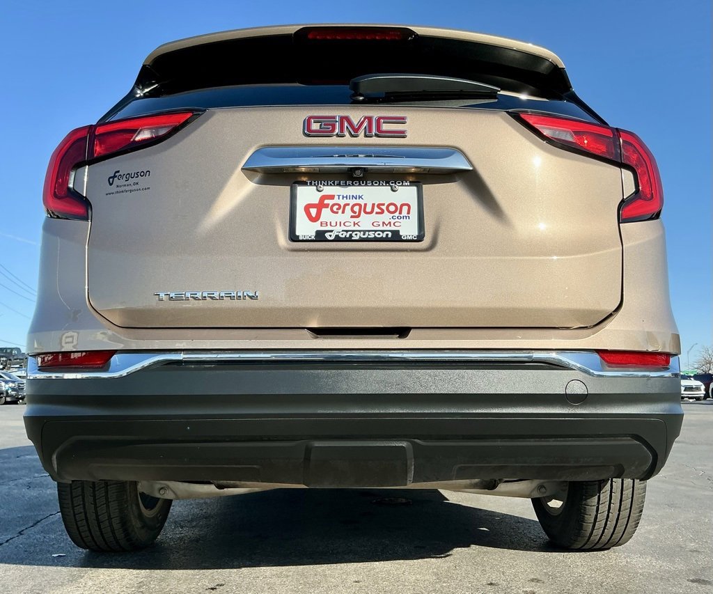 Used 2018 GMC Terrain SLT image 18