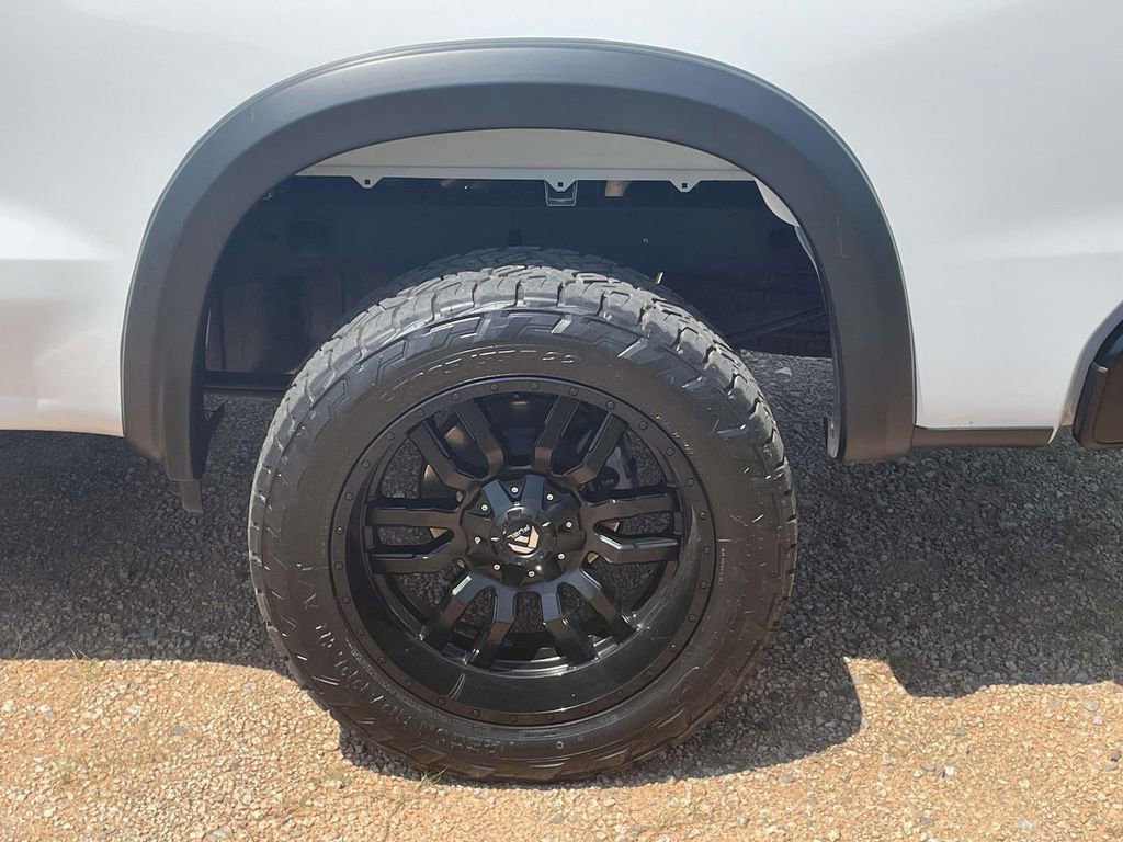 Used 2024 Chevrolet Silverado 1500 W/T image 9