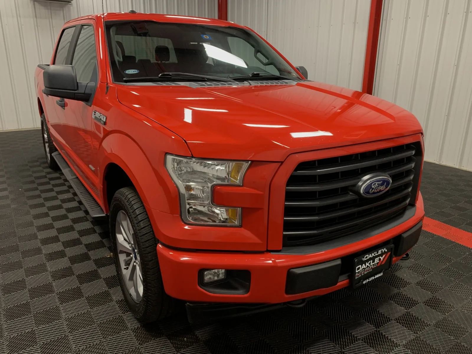 Used 2017 Ford F150 XL w/ Equipment Group 101A Mid image 5