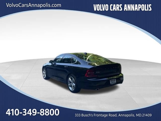 Used 2017 Volvo S90 T5 Momentum w/ Protection Package FWD image 5