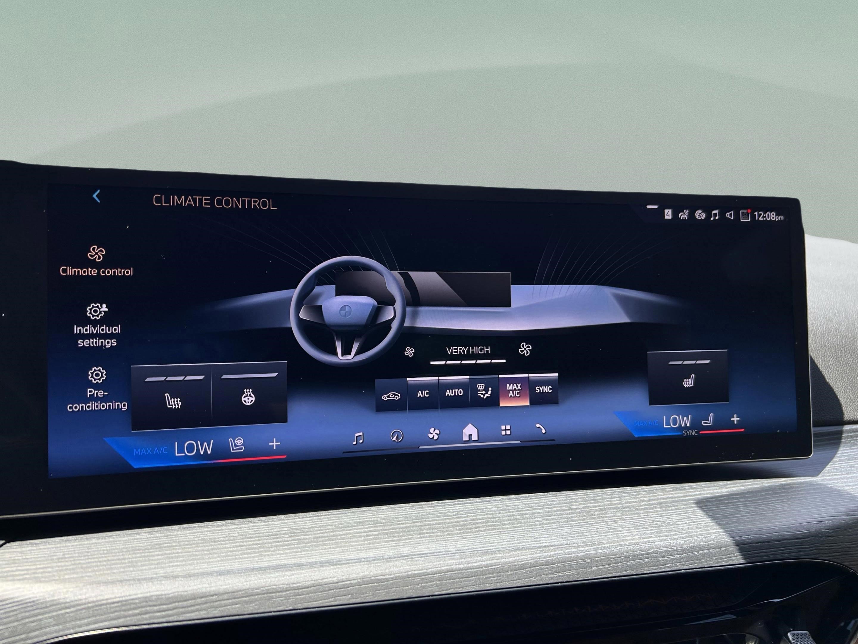 Used 2026 BMW 430i Coupe w/ M Sport Package image 19