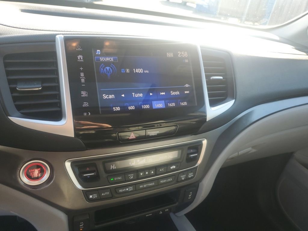 Used 2018 Honda Pilot EX-L image 18