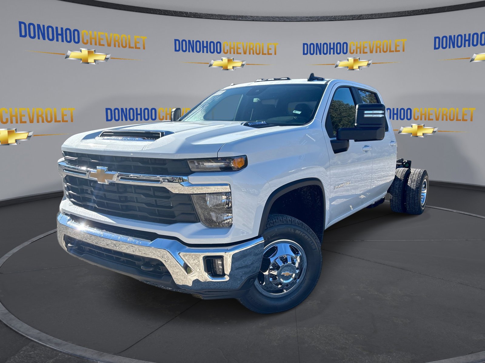 New 2026 Chevrolet Silverado 3500 LT image 4