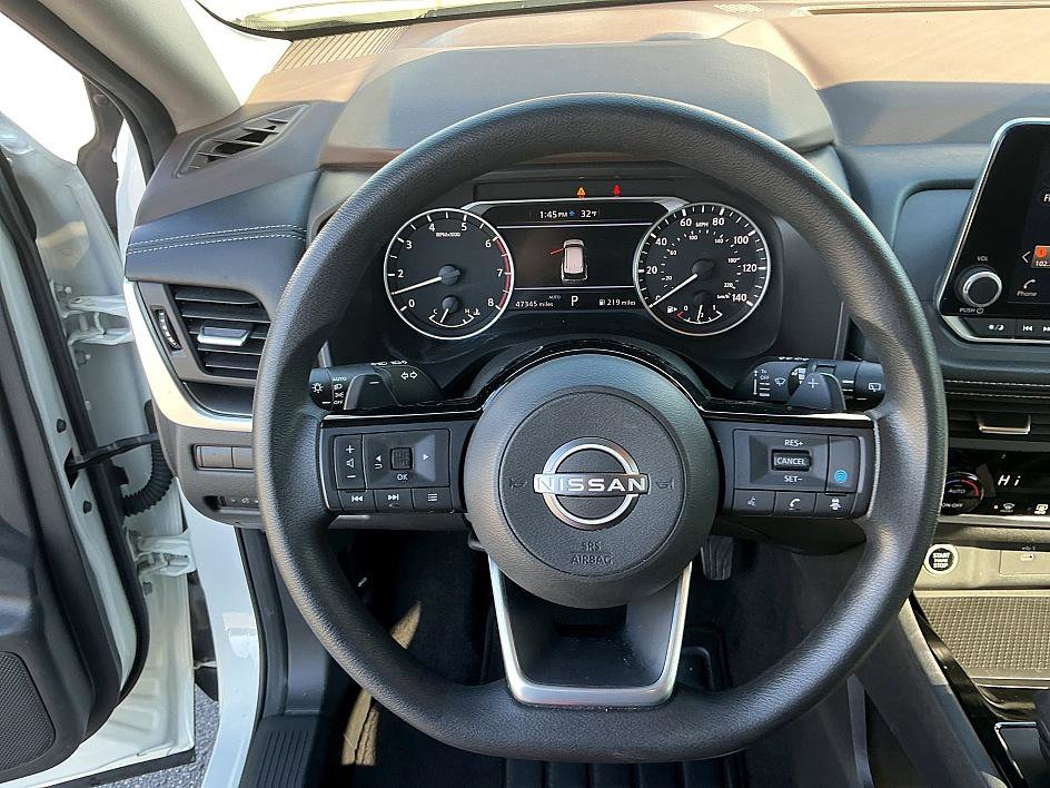 Certified 2023 Nissan Rogue SV image 14