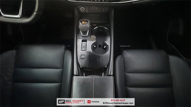 Used 2021 Nissan Rogue SL w/ Premium Package image 9