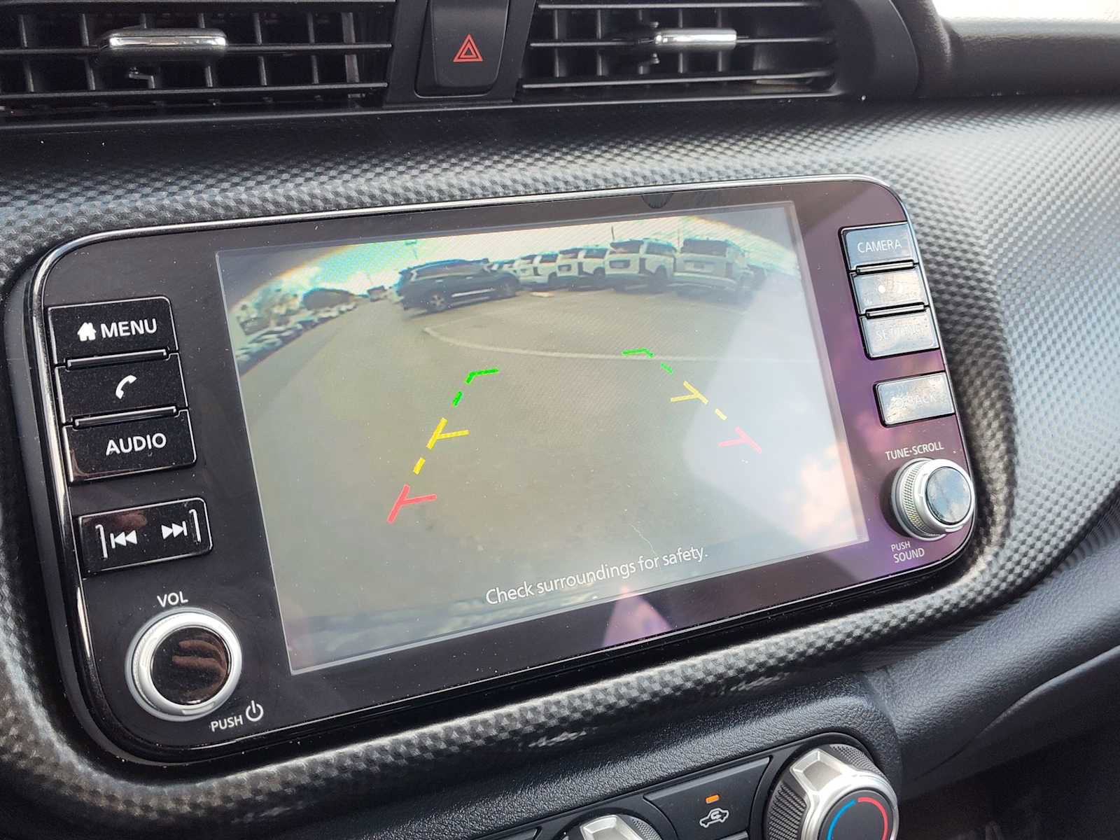 Used 2023 Nissan Kicks SV image 10