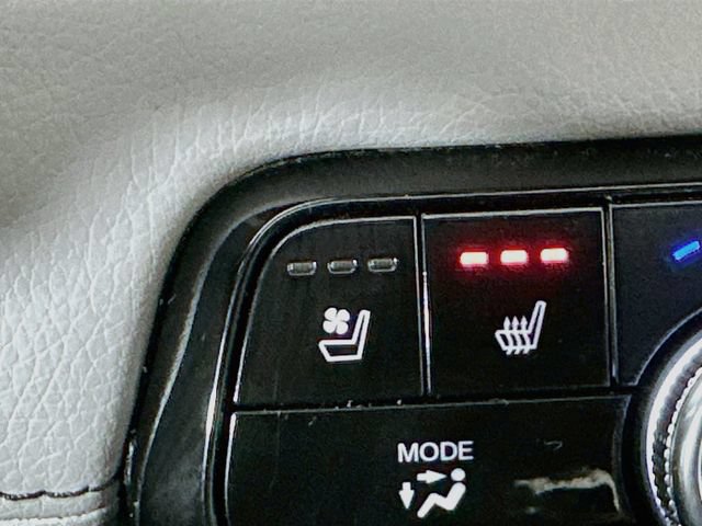 Certified 2025 Honda Pilot Elite image 17