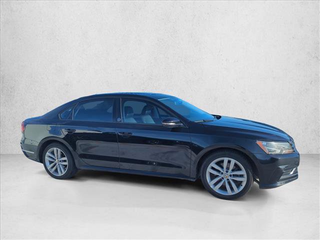 Used 2019 Volkswagen Passat 2.0T Wolfsburg w/ Wheels & Sunroof Package FWD image 6