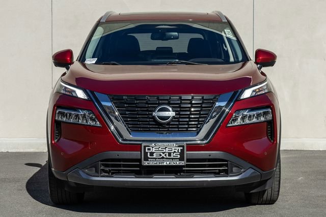 Used 2023 Nissan Rogue SL w/ SL Premium Package image 2