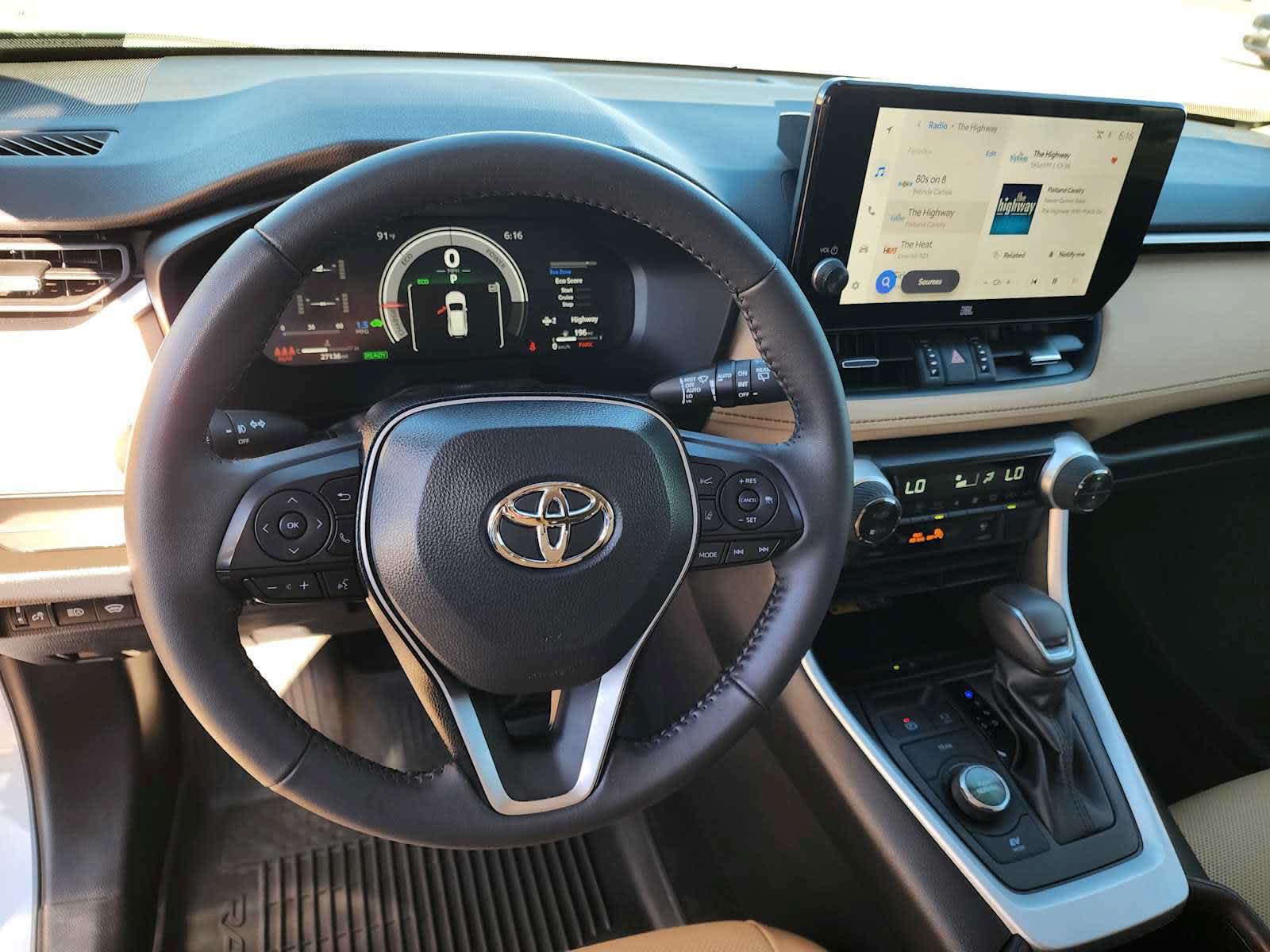 Used 2023 Toyota RAV4 Limited AWD/4WD image 2