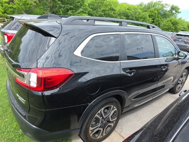 Used 2024 Subaru Ascent Limited AWD/4WD image 6