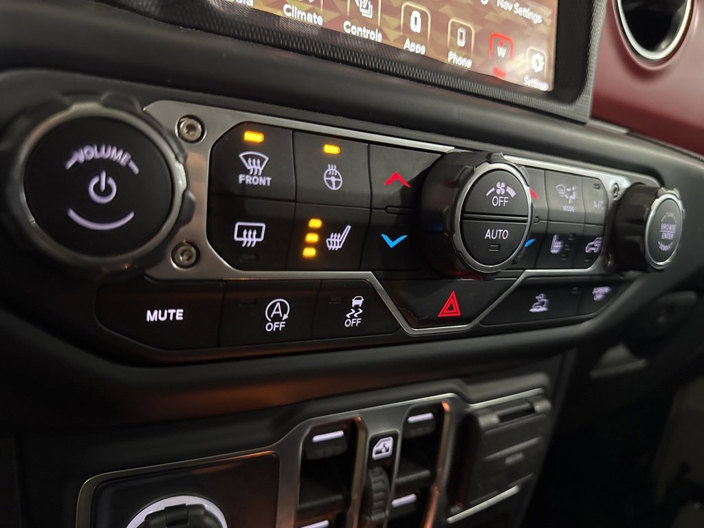 Used 2022 Jeep Gladiator Rubicon w/ LED Lighting Group image 4