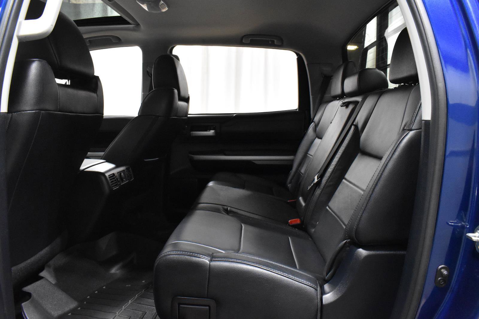 Used 2015 Toyota Tundra Limited image 6