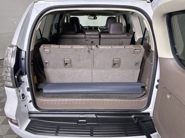 Used 2018 Lexus GX 460 Premium w/ Premium Package AWD/4WD image 27