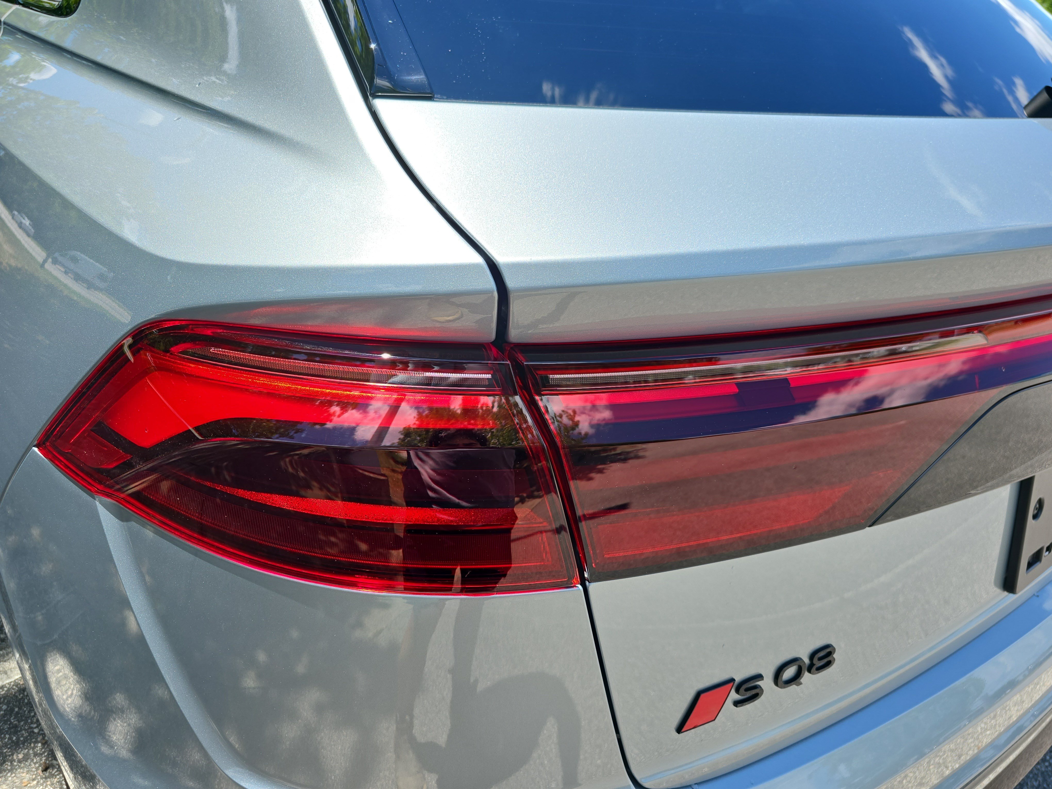 New 2026 Audi SQ8 Premium Plus AWD/4WD image 33