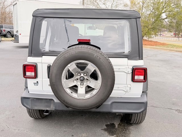 Used 2021 Jeep Wrangler Unlimited Sport image 16