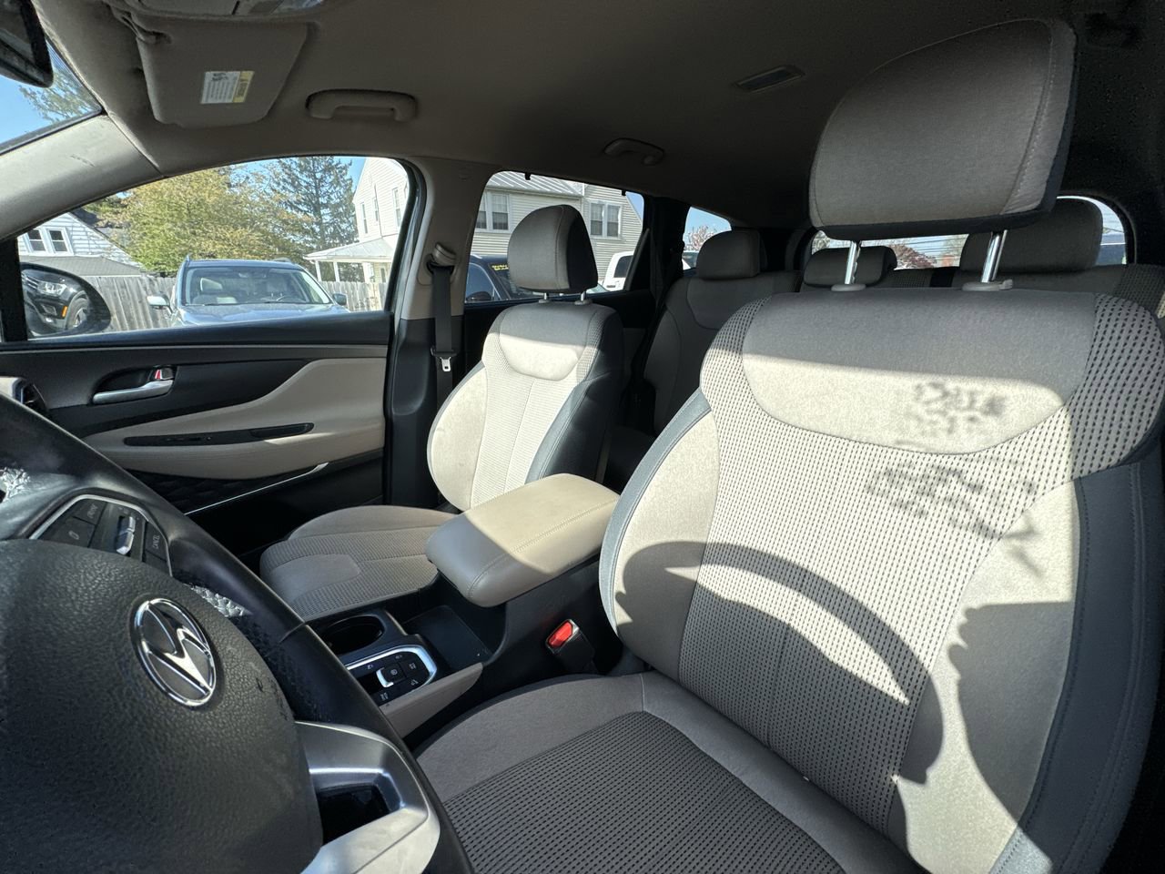 Used 2020 Hyundai Santa Fe SEL w/ Convenience Package AWD/4WD image 2