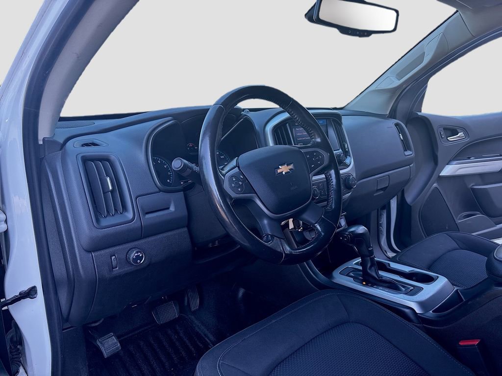 Used 2021 Chevrolet Colorado LT w/ Fleet Safety Package image 37