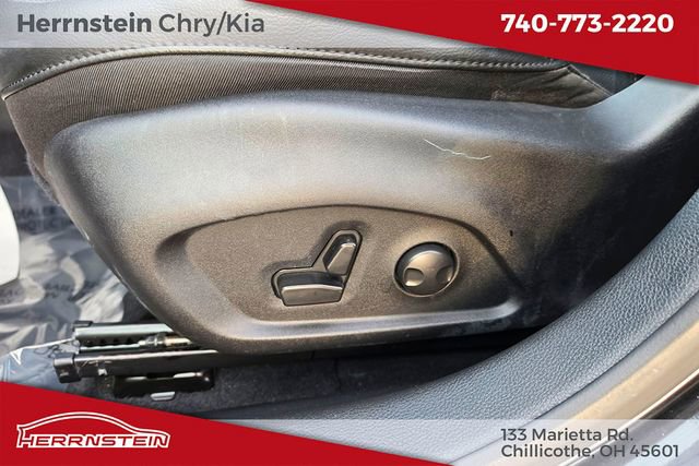 Used 2023 Jeep Compass Limited w/ Sun and Sound Group image 17