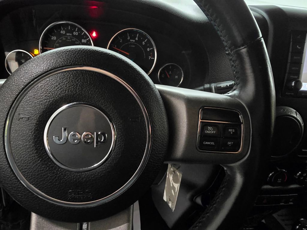 Used 2013 Jeep Wrangler Moab image 26