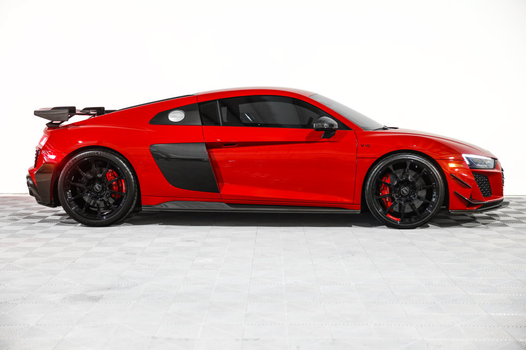 Used 2023 Audi R8 V10 GT RWD image 3