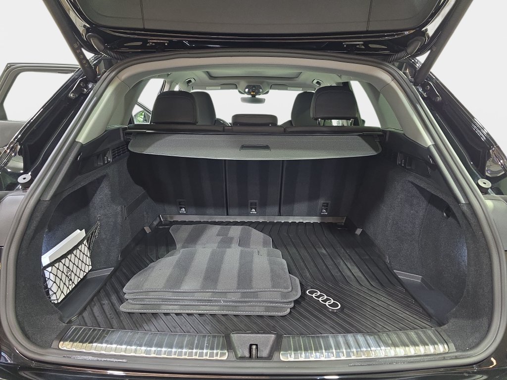 Used 2025 Audi Q5 Premium w/ Premium Plus AWD/4WD image 14