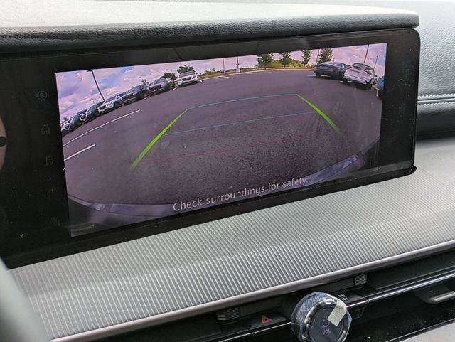 Used 2025 Nissan Murano SV AWD/4WD image 18