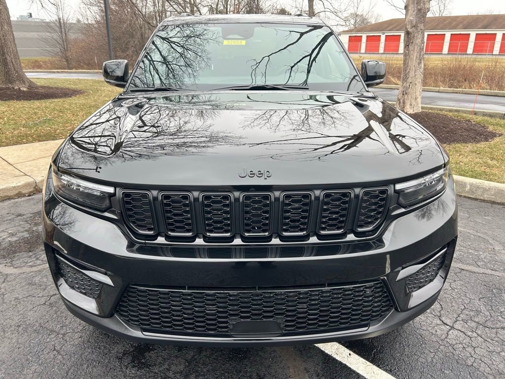 New 2025 Jeep Grand Cherokee Limited image 23