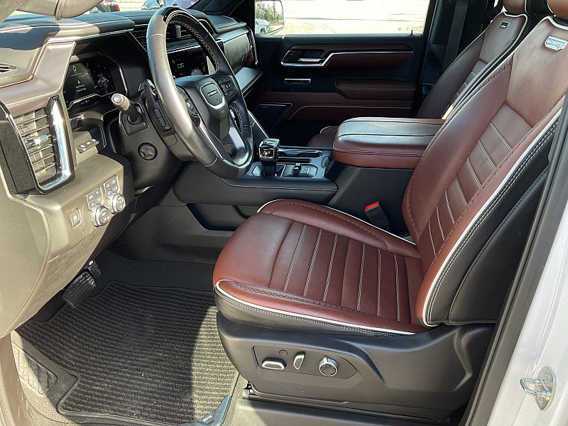 Used 2024 GMC Sierra 1500 Denali Ultimate AWD/4WD image 33