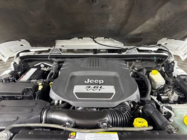 Used 2012 Jeep Wrangler Unlimited Rubicon w/ Dual Top Group image 24