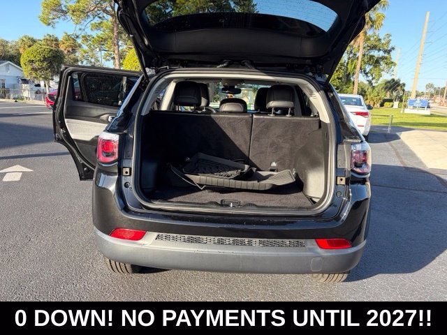 Used 2022 Jeep Compass Latitude AWD/4WD image 16
