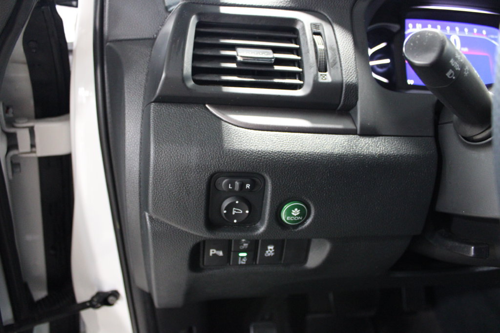 Used 2023 Honda Passport EX-L image 8