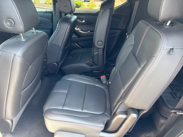Used 2023 Chevrolet Traverse RS w/ LPO, Floor Liner Package AWD/4WD image 23
